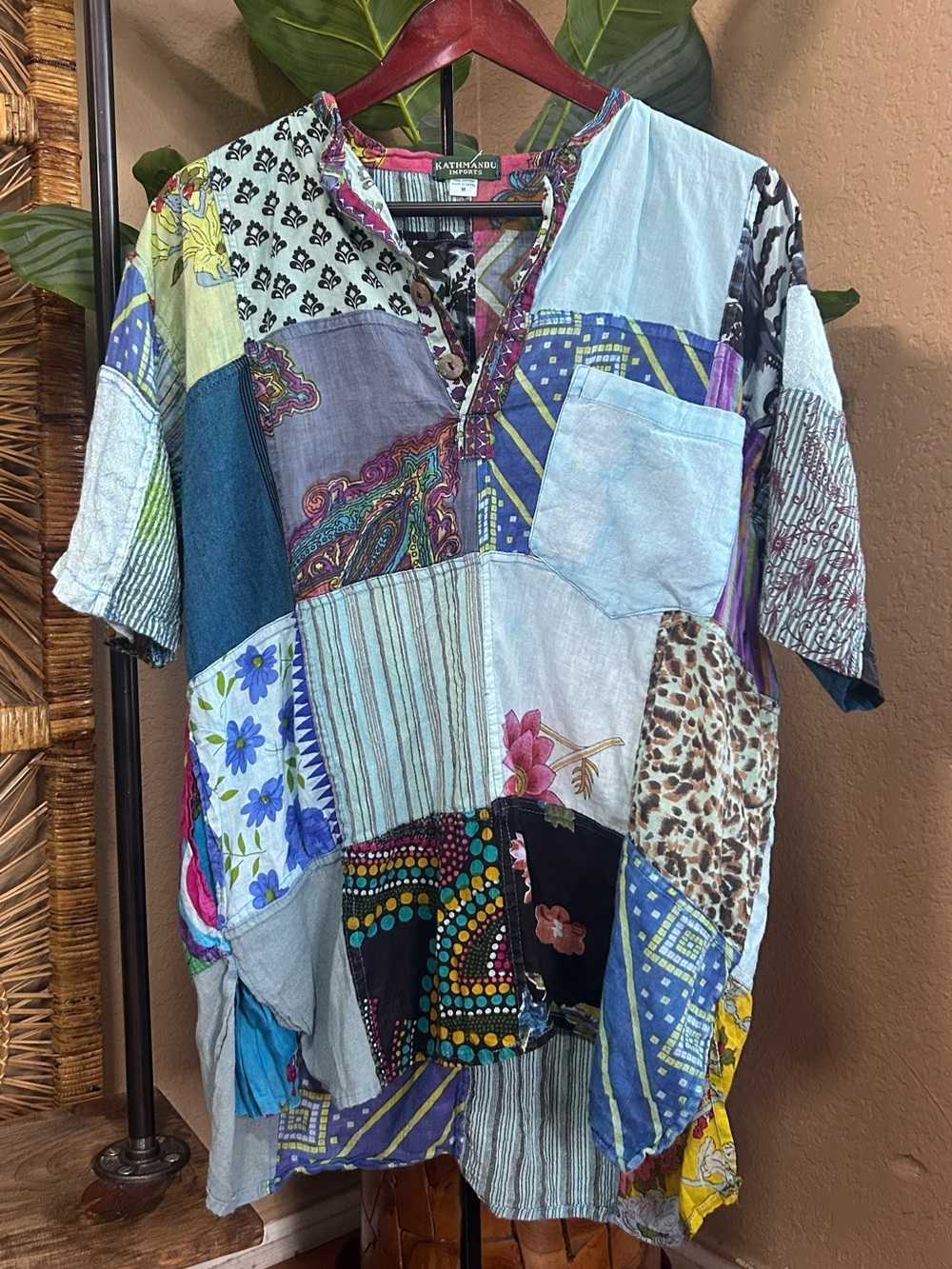 Kathmandu men's cotton patchwork shirt lightweight medium natural fibers